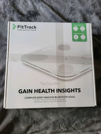 FitTrack Dara - Smart Body BMI Scale 400lb Weight Capacity 

