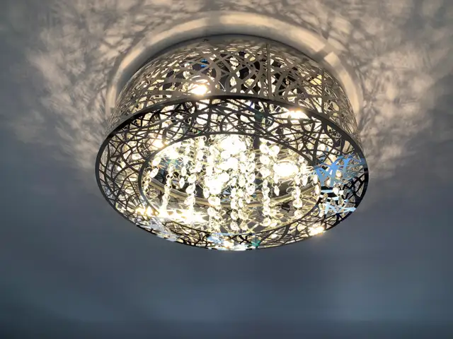 Luminaire de plafond in Indoor Lighting & Fans in Laval / North Shore - Image 3
