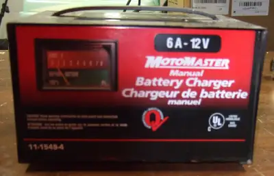 MOTOMASTER 6A-12 VOLT MANUAL BATTERY CHARGER, View more