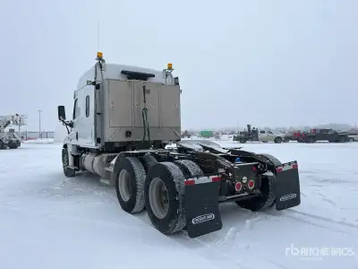 Looking for a long haul Driver, who can go to the US minimum two years of experience with flatbed go...