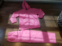 Youth Frogg Toggs Ultra Lite rain suit, brand new