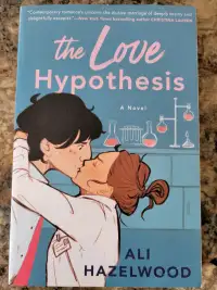 Love Hypothesis book by Ali Hazelwood