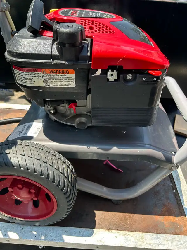 Pressure washer in Power Tools in Belleville - Image 6