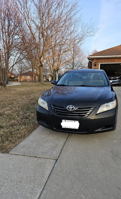 Camry 2008 four cycles with GPS and backup camera