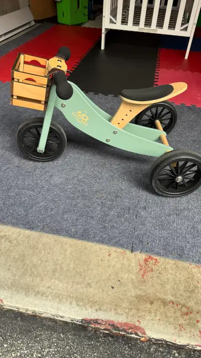 Kinderfeets Trike, View more