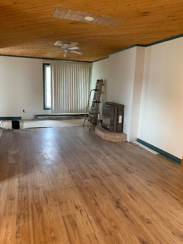 Large Townhouse on Gormanville All Inclusive Long Term Rentals