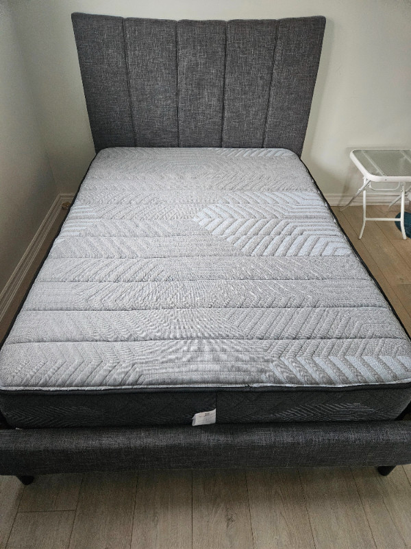 Full Bed- brand new- Charcoal color from Brick in Bedding in Hamilton - Image 3