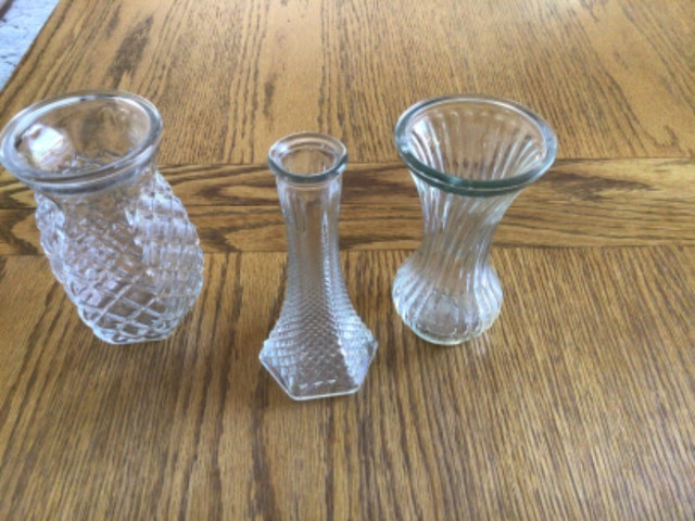 Assorted Vases in Home Décor & Accents in Saskatoon - Image 2