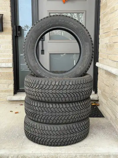 The Maxtrek Trek M900 Ice is an affordable, studdable winter tire from Maxtrek, designed for SUVs an...