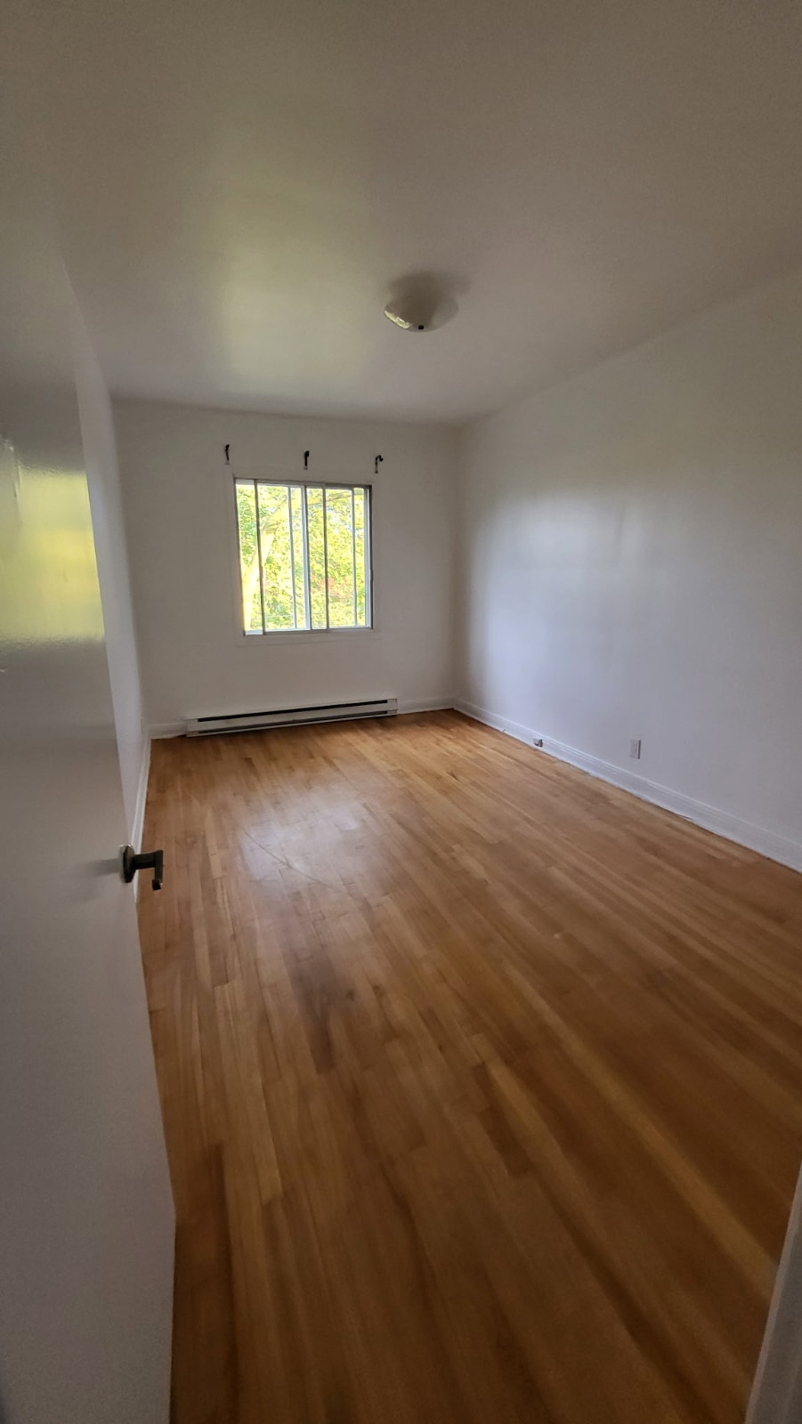 31/2 apt for rent V.S.L. 3