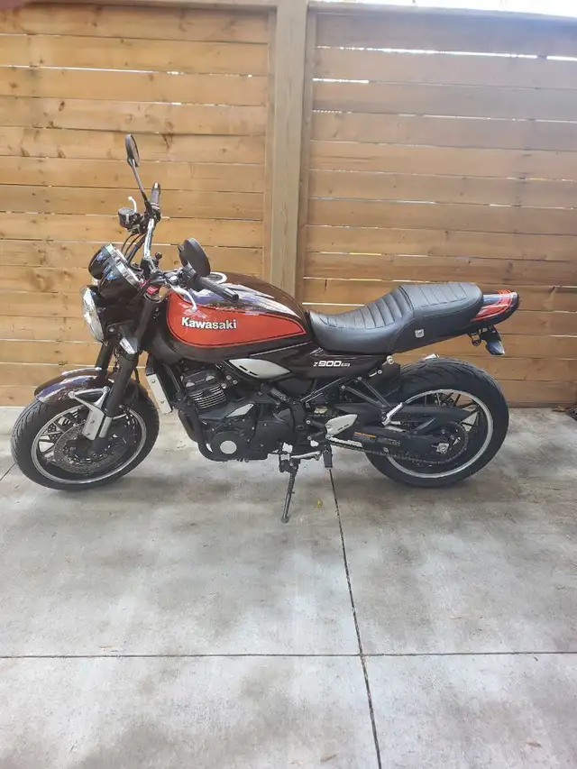 2018 Kawasaki Z900RS in Sport Touring in City of Toronto - Image 4