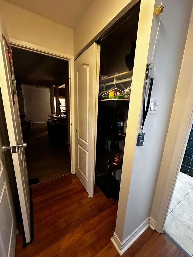 Roommate wanted- 1 bed and bath in a 2 bed bath apt in Room Rentals & Roommates in City of Halifax - Image 4
