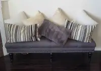 Wood frame bench (pillow included)