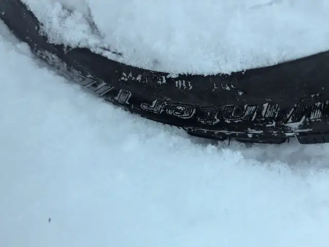 4x BFGOODRICH WINTER T/A KSI TIRES with STEEL RIMS, 225/45/18 in Tires & Rims in Barrie - Image 4