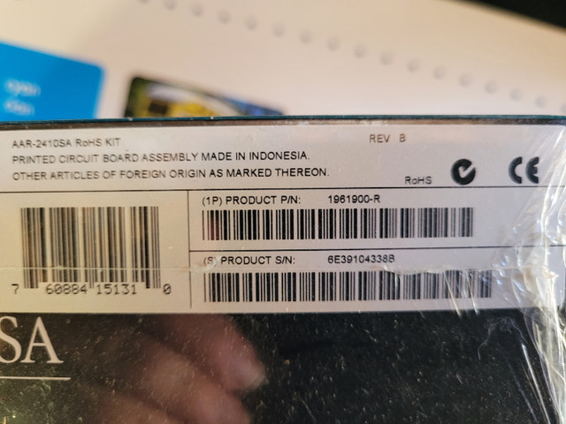 New Old Stock (sealed) Adaptec Serial ATA Raid Card – 2410SA in System Components in Muskoka - Image 2