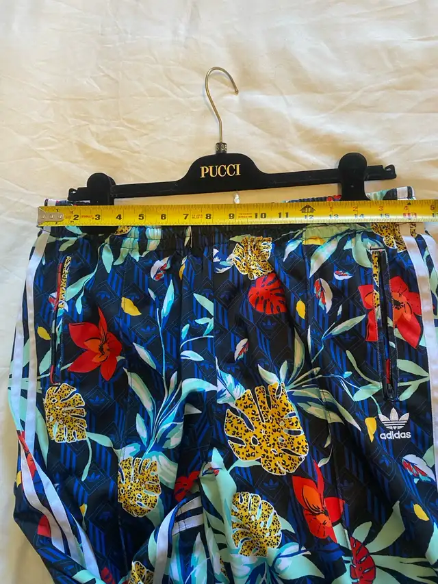 Adidas Her Track pants in Women's - Bottoms in City of Toronto - Image 6