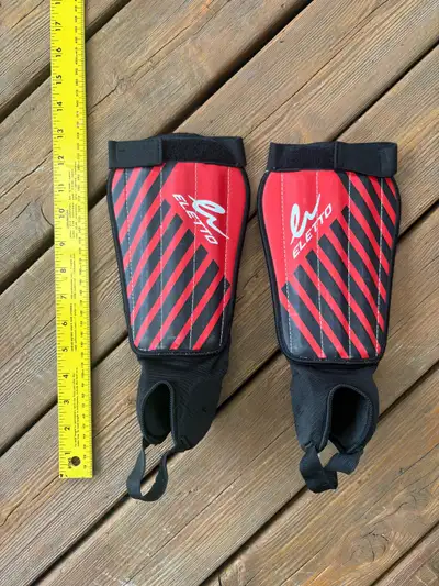 Soccer Shin Pads Flexible - Eletto Medium, View more