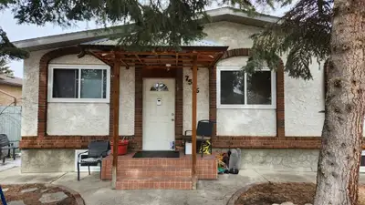 Spacious 4 bedroom main floor suite in Bowness near COP