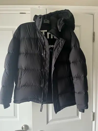Very good condition. Size small