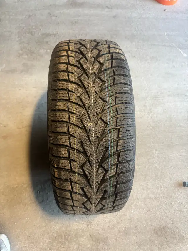 Brand new BMW X5 X6 X7 winter tire package. in Tires & Rims in Ottawa - Image 8