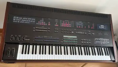 Yamaha DX1 Fm synthesizer, View more
