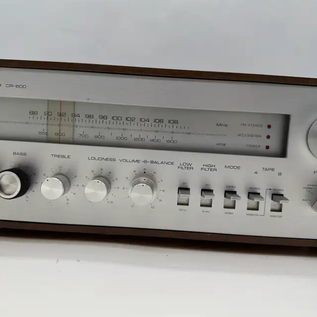 Vintage Yamaha CR-600 Natural Sound Stereo Receiver Tested Japan in Stereo Systems & Home Theatre in City of Toronto - Image 4