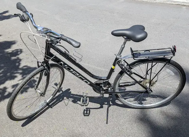 Vélo Norco Yorkville Hybride/Norco Yorkville Hybrid Bike in Cruiser, Commuter & Hybrid in City of Montréal - Image 2
