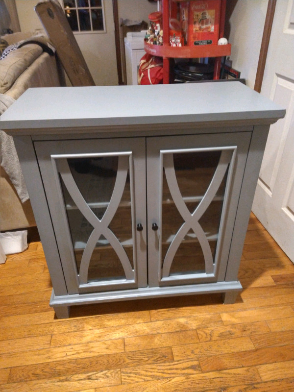 Ellington .double door accent cabinet  in Other Tables in Owen Sound - Image 3