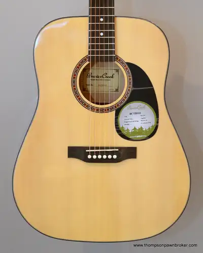 905 525 9448 Available in Natural, Black & Vintage Sunburst - sold Plus HST Please check us out at:...