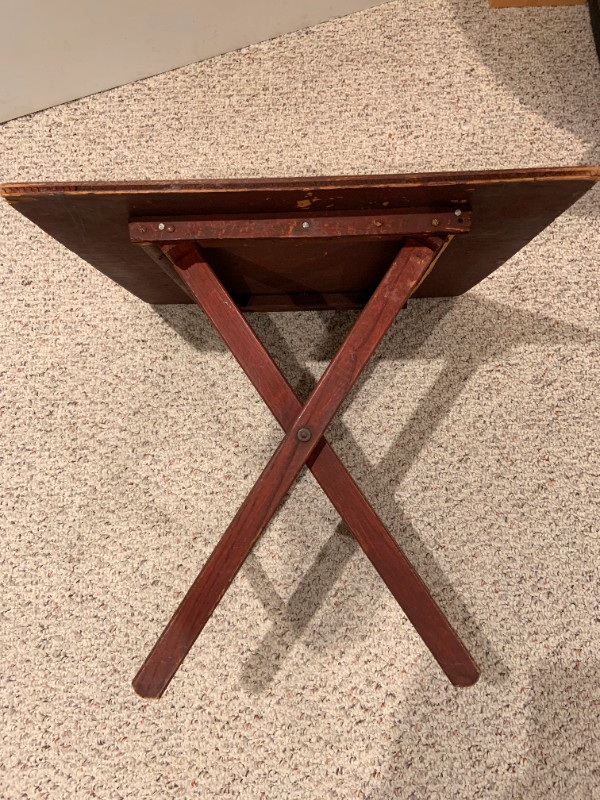 Vintage Side Table - 18" in Other Tables in City of Toronto - Image 3