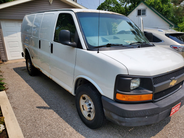 2012 Chevrolet Express 2500 in Cars & Trucks in Oshawa / Durham Region