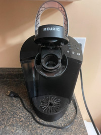 KEURIG, COFFEE MACHINE