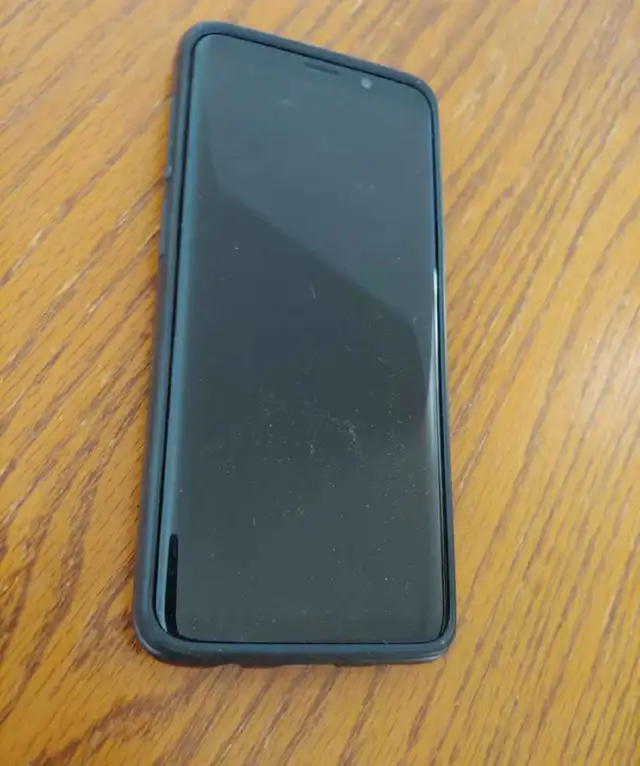 Samsung galaxy s9 in Cell Phones in Lethbridge - Image 4