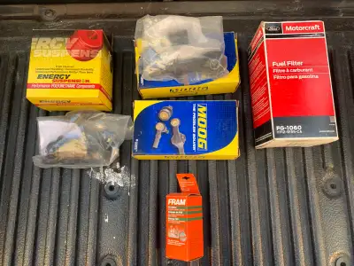 1999 Ford Contour SVT Various Parts lot. NEW parts - 1x Motorcraft fuel filter, 2x Moog Rear Swaybar...