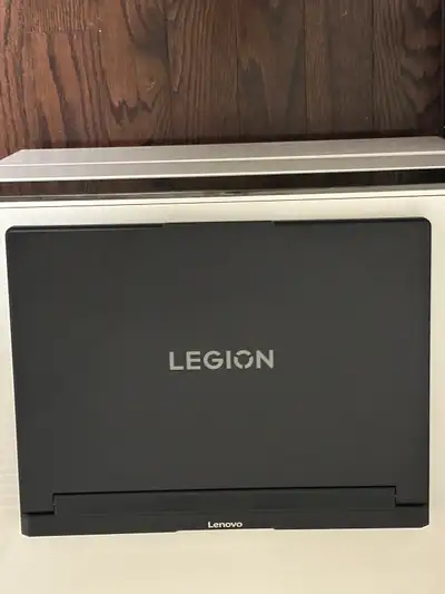 Lenovo Legion Pro 7i (16”) Rtx 5080, View more