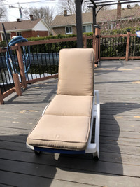 Lounge chair for patio