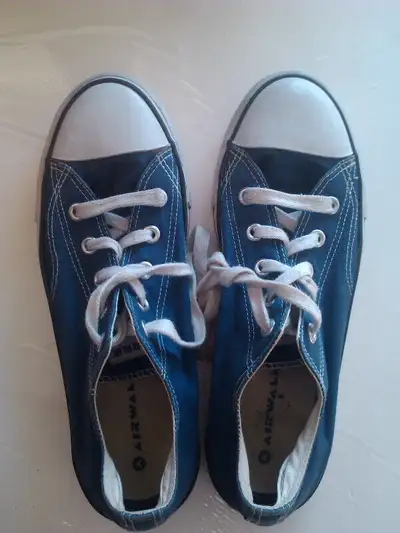 Women`s Air Walk shoes size 9.5, View more