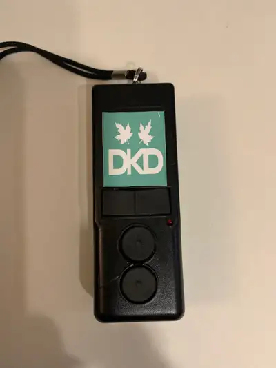 BOUGHT THIS REMOTE FOR DYNASTEER 2000 LECTRONIC GOLF KADDY i SOLD THE UNIT BUT BUYER DON'T NEED THE...