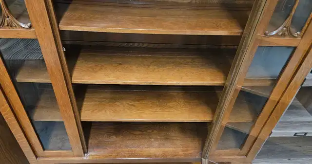 Charming Display Cabinet in Hutches & Display Cabinets in London - Image 3