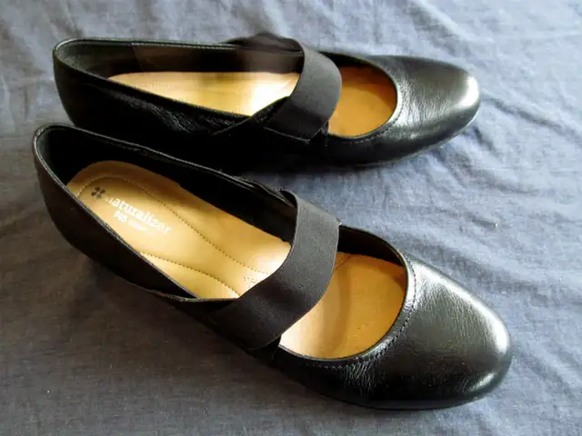 womens shoes in Women's - Shoes in Markham / York Region - Image 5