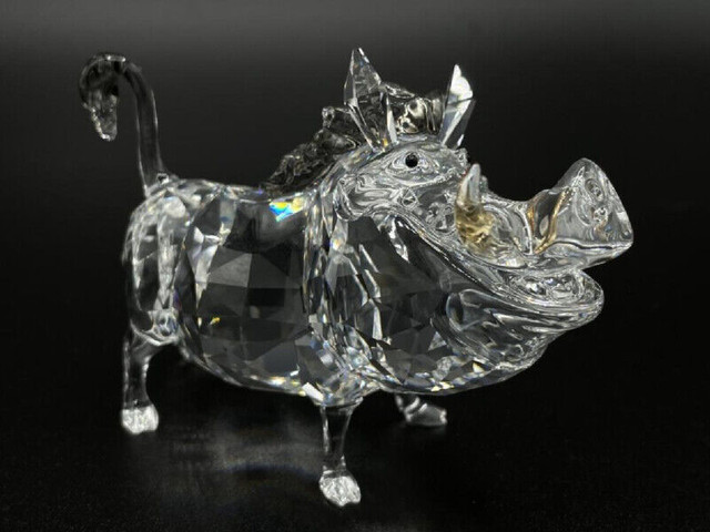 SWAROVSKI Crystal DISNEY The Lion King PUMBAA Warthog MINT Boxed in Arts & Collectibles in Thunder Bay - Image 3