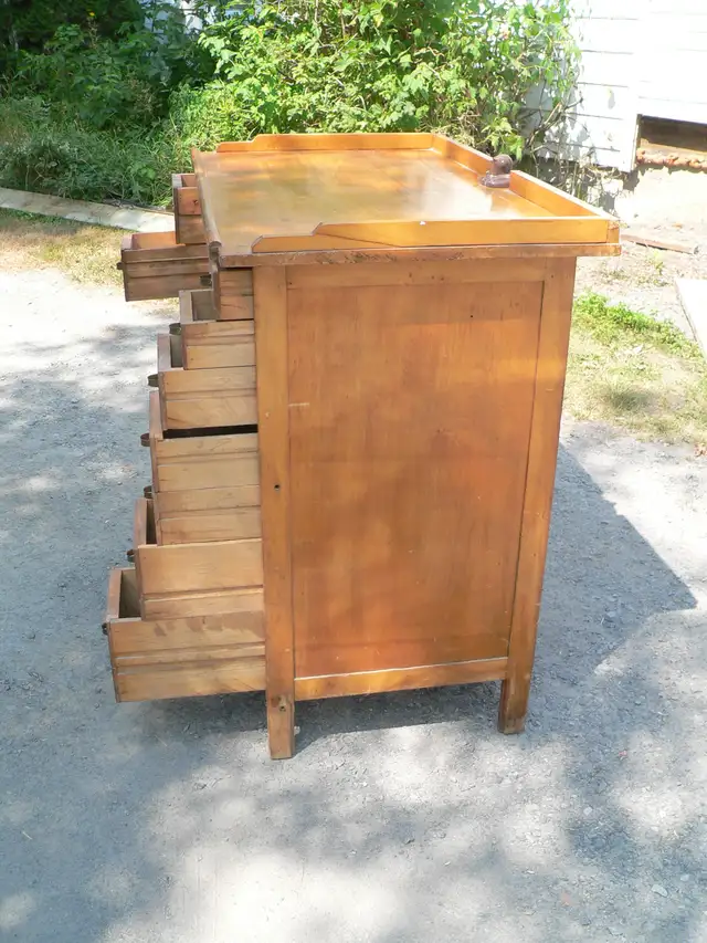 beau meuble de bijoutier antique # 13061.1 in Other in Lanaudière - Image 6