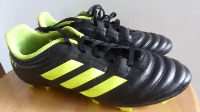 Adidas Soccer Shoes.Size 5 us 23-23.5cm, View more