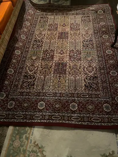Very nice area rug, View more
