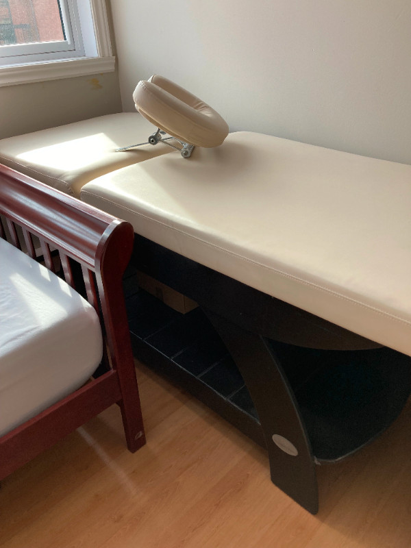 Silhouet-Tone Stationary Massage Table dans Santé et besoins spéciaux  à Ville de Montréal - Image 2