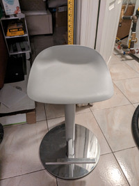 Great condition adjustable metal stools
