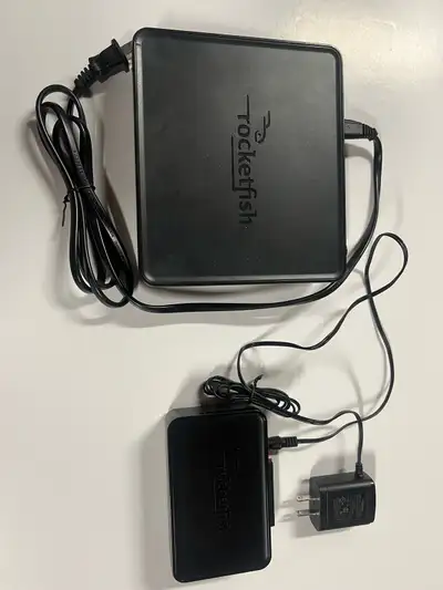 I’m selling a used but in good working condition Rocketfish Rear Wireless Speaker kit for your home...