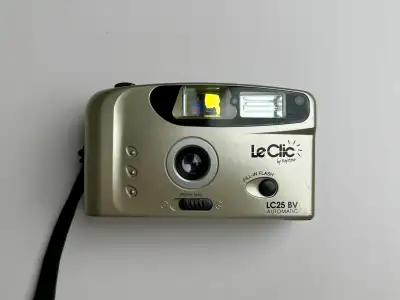 Works well, cleaned, tested, mechanically sound. Flash fires, film advance works properly, shutter o...