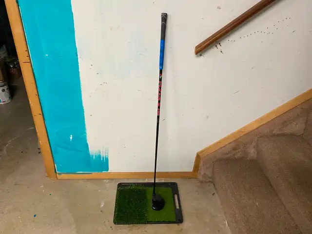 Titleist TSR 2 LH  3 Wood in Golf in Norfolk County - Image 2