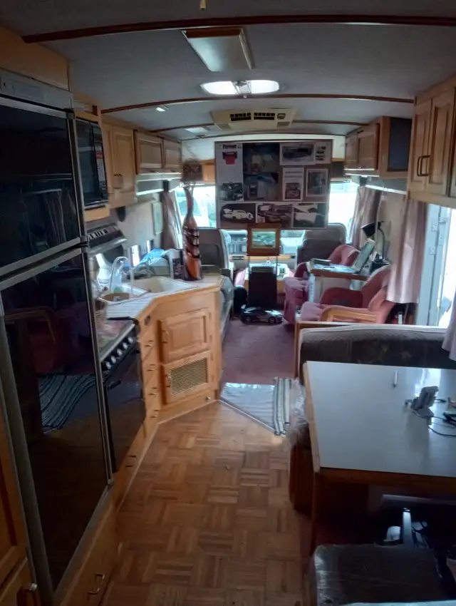 TRADE RV FOR CAR in RVs & Motorhomes in Saint-Jean-sur-Richelieu - Image 3